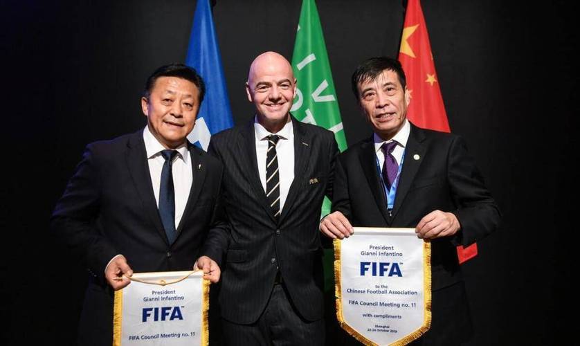 中国足协宣布退出亚足联:亚足联欺负中国足协，中国足协应该忍着还是退出亚足联？