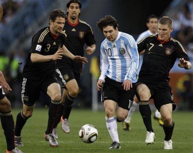世界杯英格兰vs阿根廷:为什么德国，阿根廷，西班牙都在世界杯首战失利，真的是实力问题还是幕后操作？